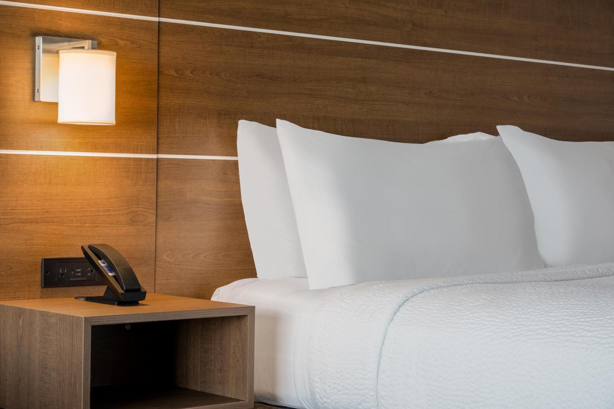 Holiday Inn Express & Suites - Gilbert - Mesa Gateway Airport Buitenkant foto